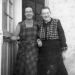 17  fru pastor Heinsen og Ingeborg Lund